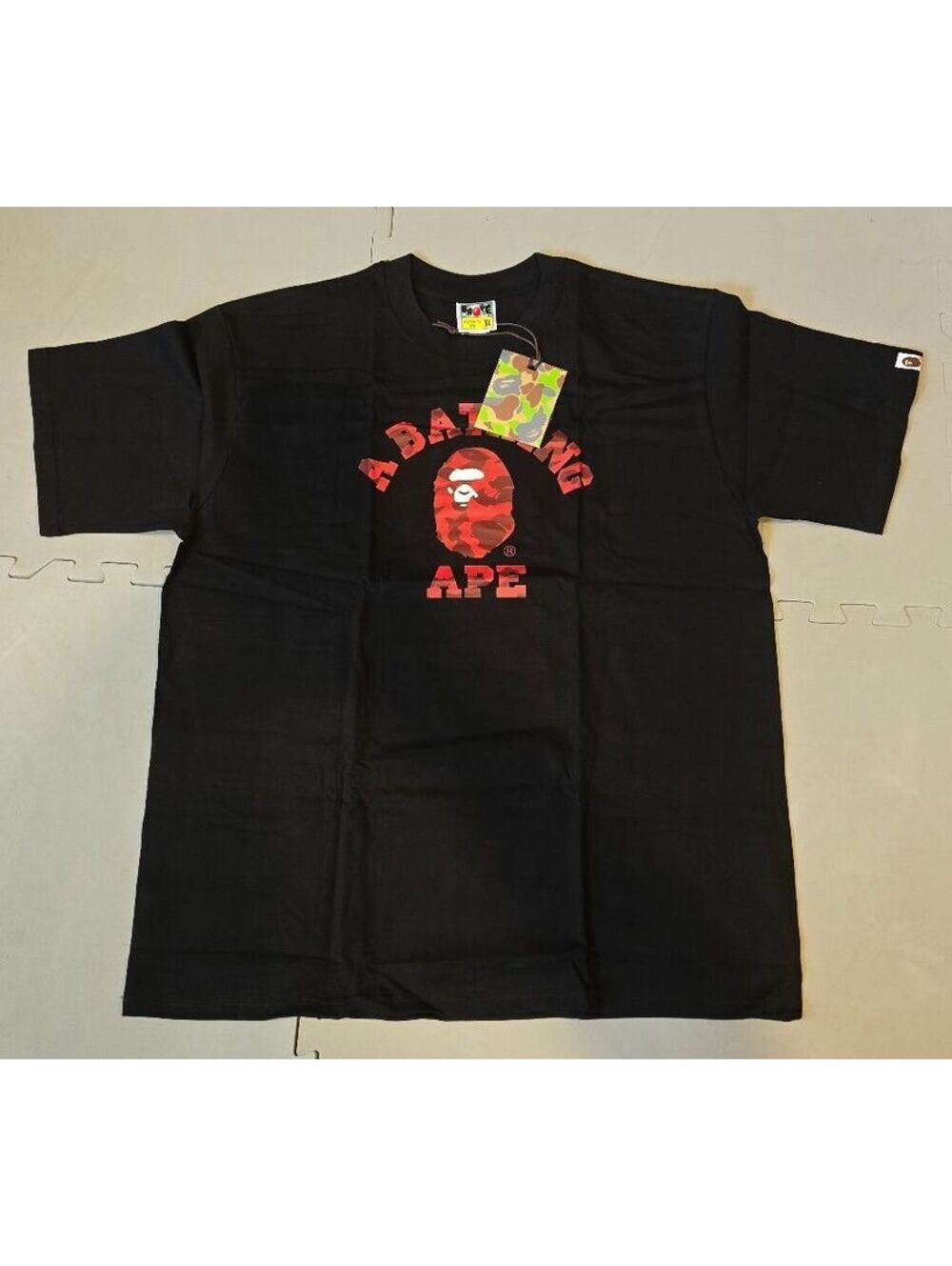 A Bathing Ape BAPE Black Red Camouflage Graphic T-Shirt Size Large Mens